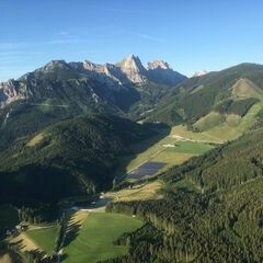 Flugwegposition um 17:32:04: Aufgenommen in der Nähe von Rottenmann, Österreich in 1438 Meter